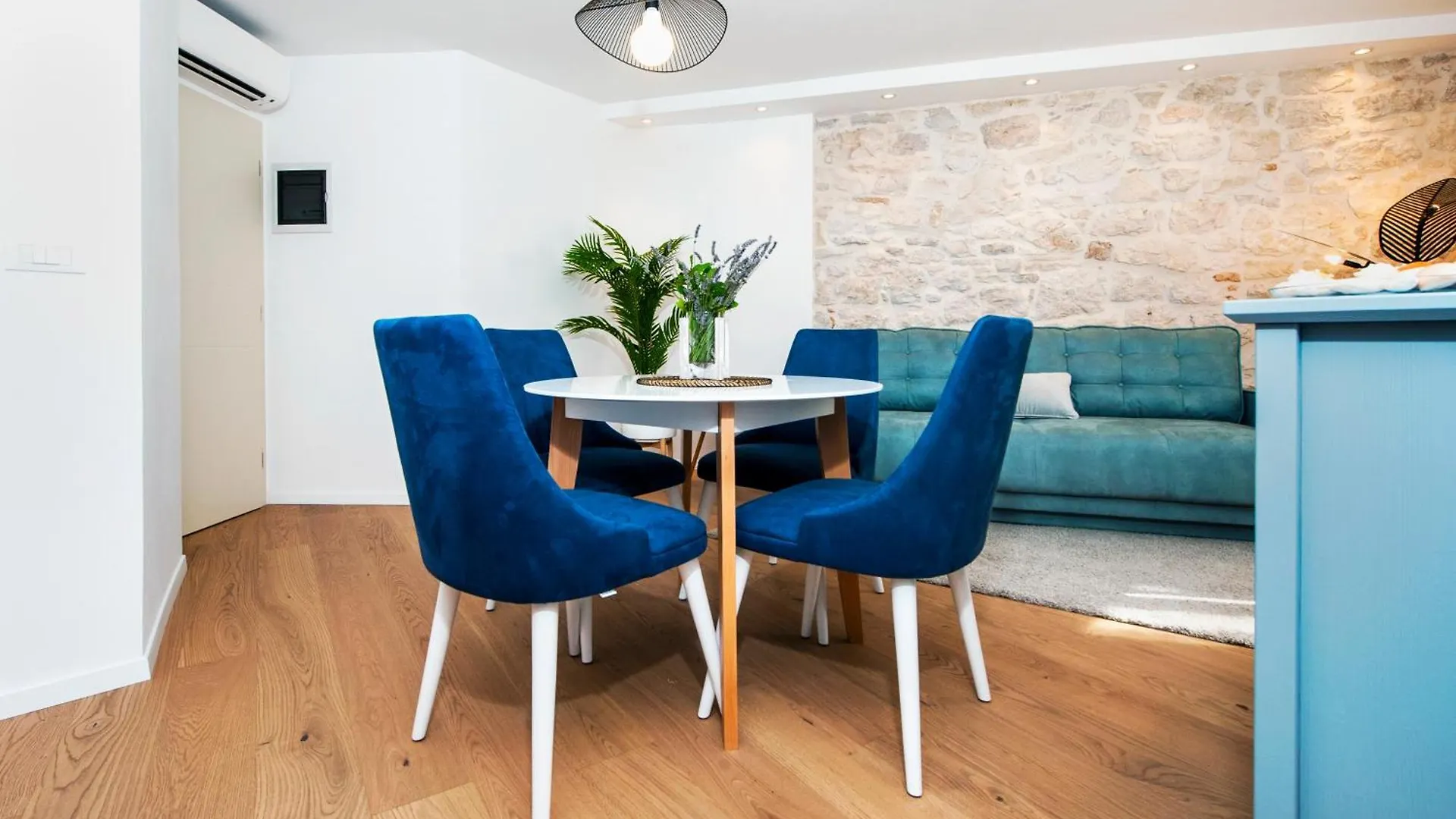 Apartment Apartmani De Amicis Rovinj Croatia