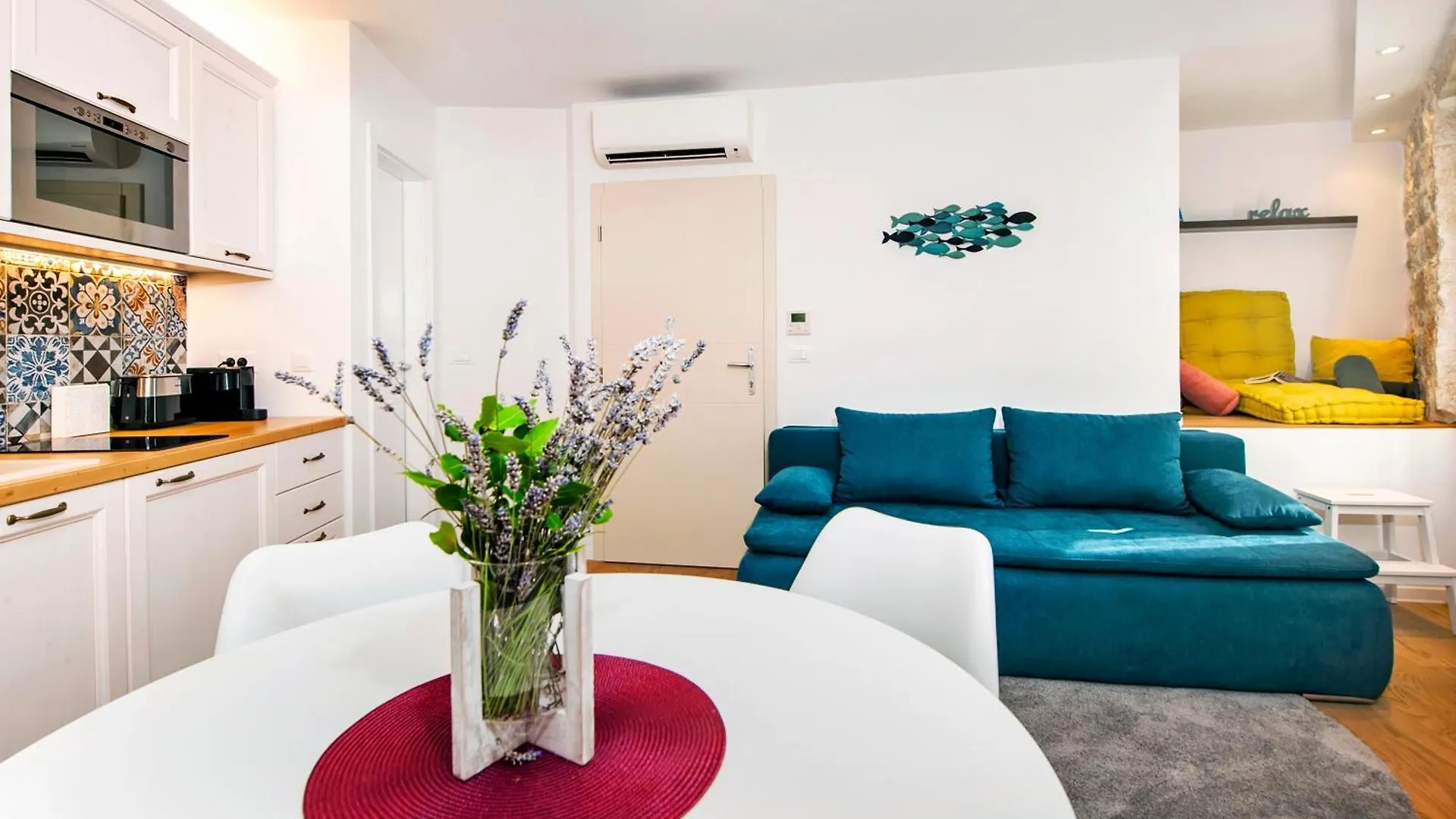 Apartmani De Amicis Rovinj 0*,  Croatia